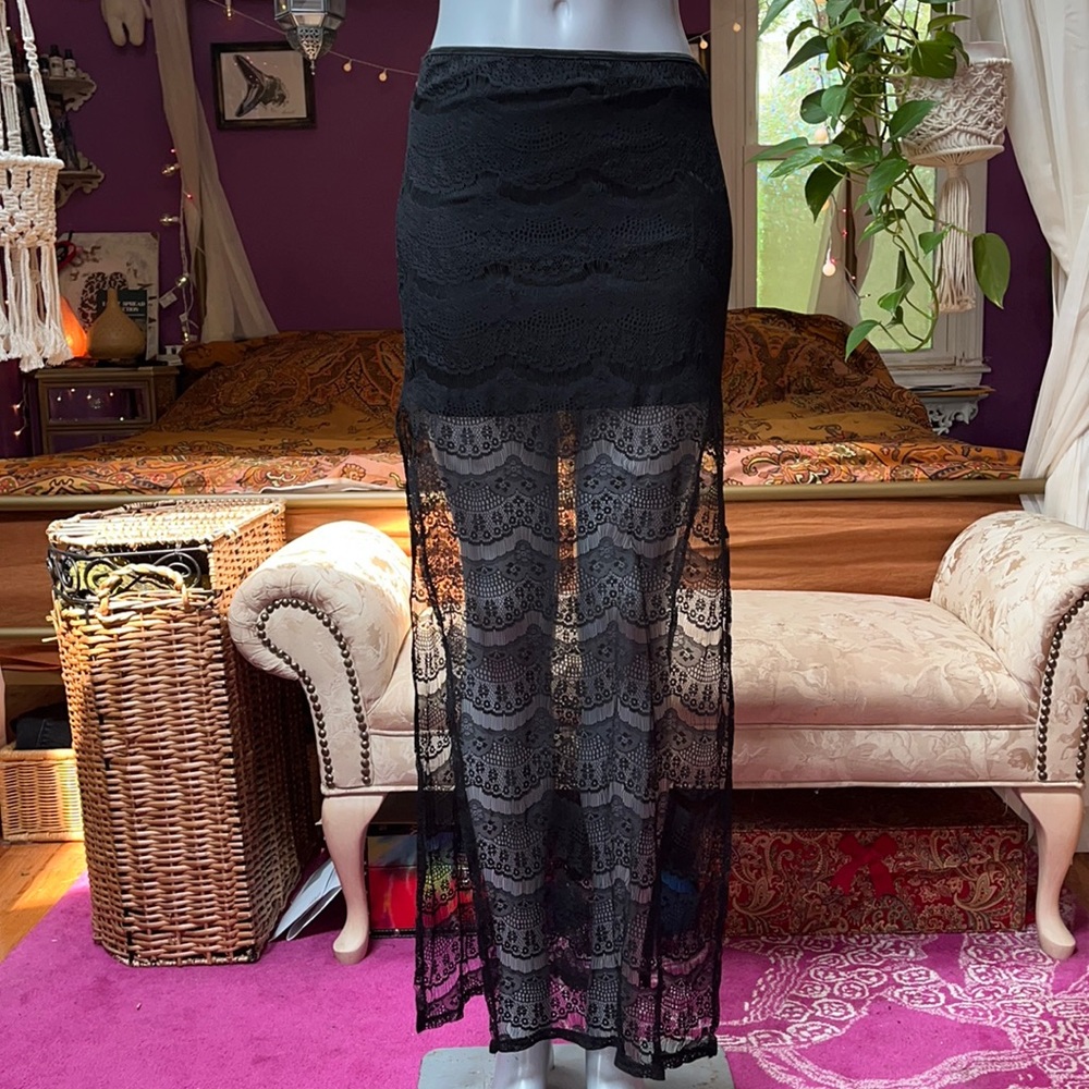 Hot Topic Goth Sheer Lace Maxi Skirt